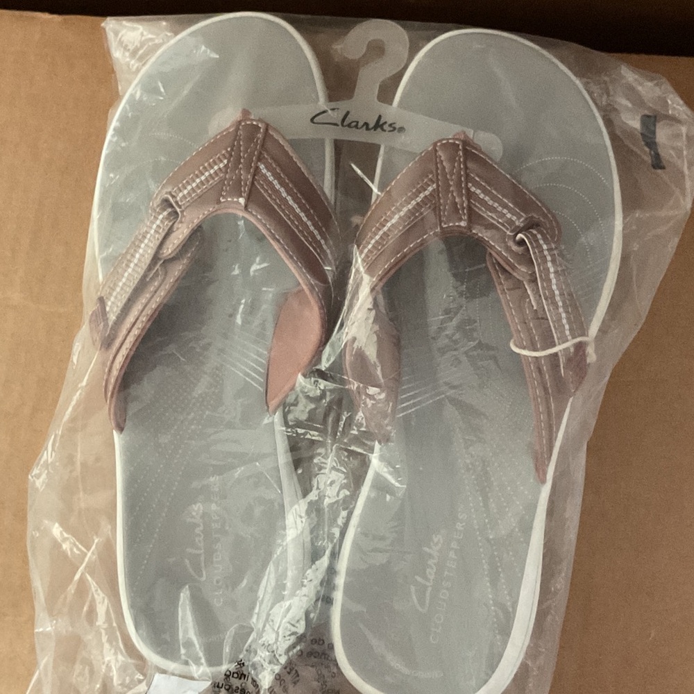 Brand New Clarks Women's Sandals